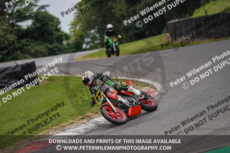 cadwell no limits trackday;cadwell park;cadwell park photographs;cadwell trackday photographs;enduro digital images;event digital images;eventdigitalimages;no limits trackdays;peter wileman photography;racing digital images;trackday digital images;trackday photos